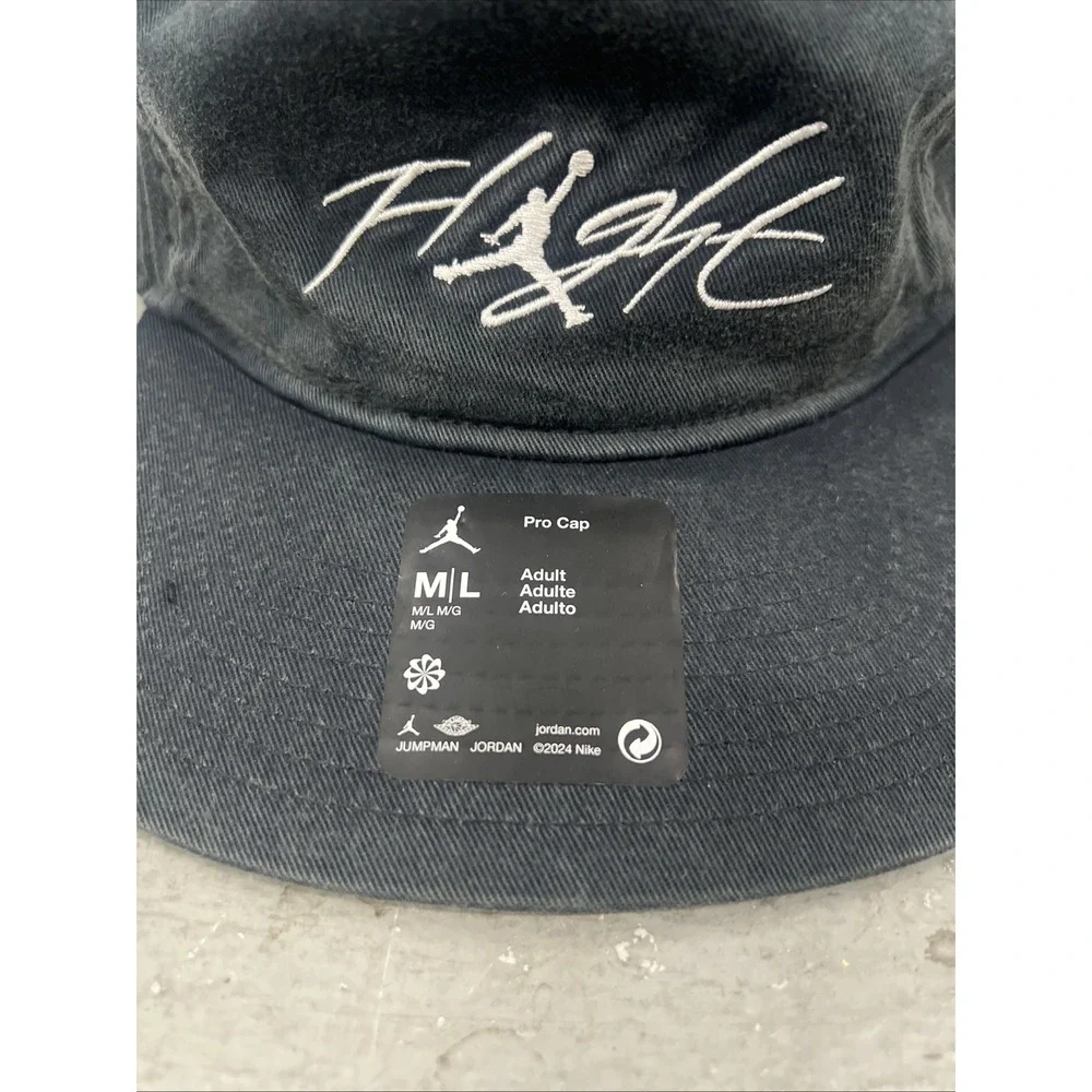 Nike Air Jordan Flight Pro Unstructured‎ 5-Panel Cap Black White M/L FV5300-010